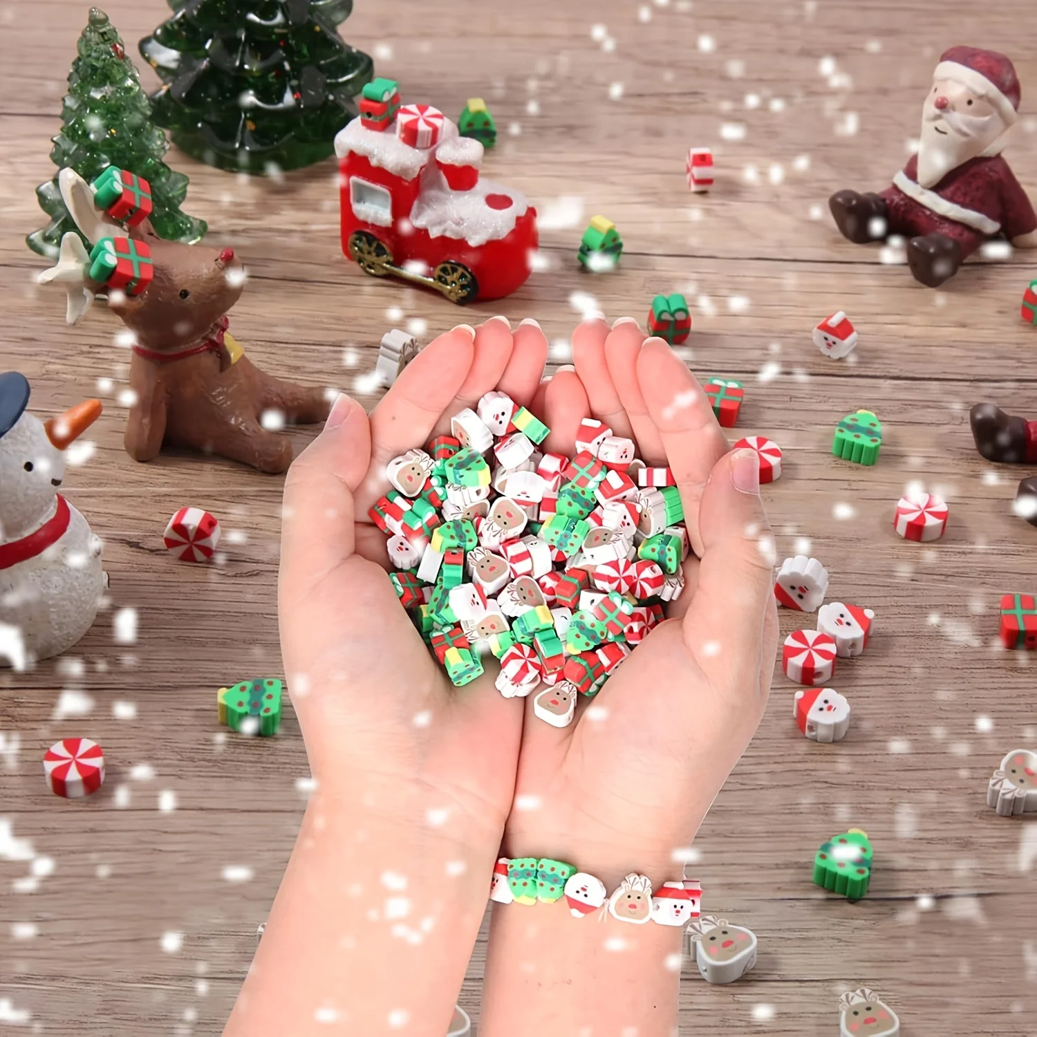 100pcs Christmas Soft Ceramic Beads Can Be Used as Christmas Gifts and Holiday Decorations for DIY Jewelry Production