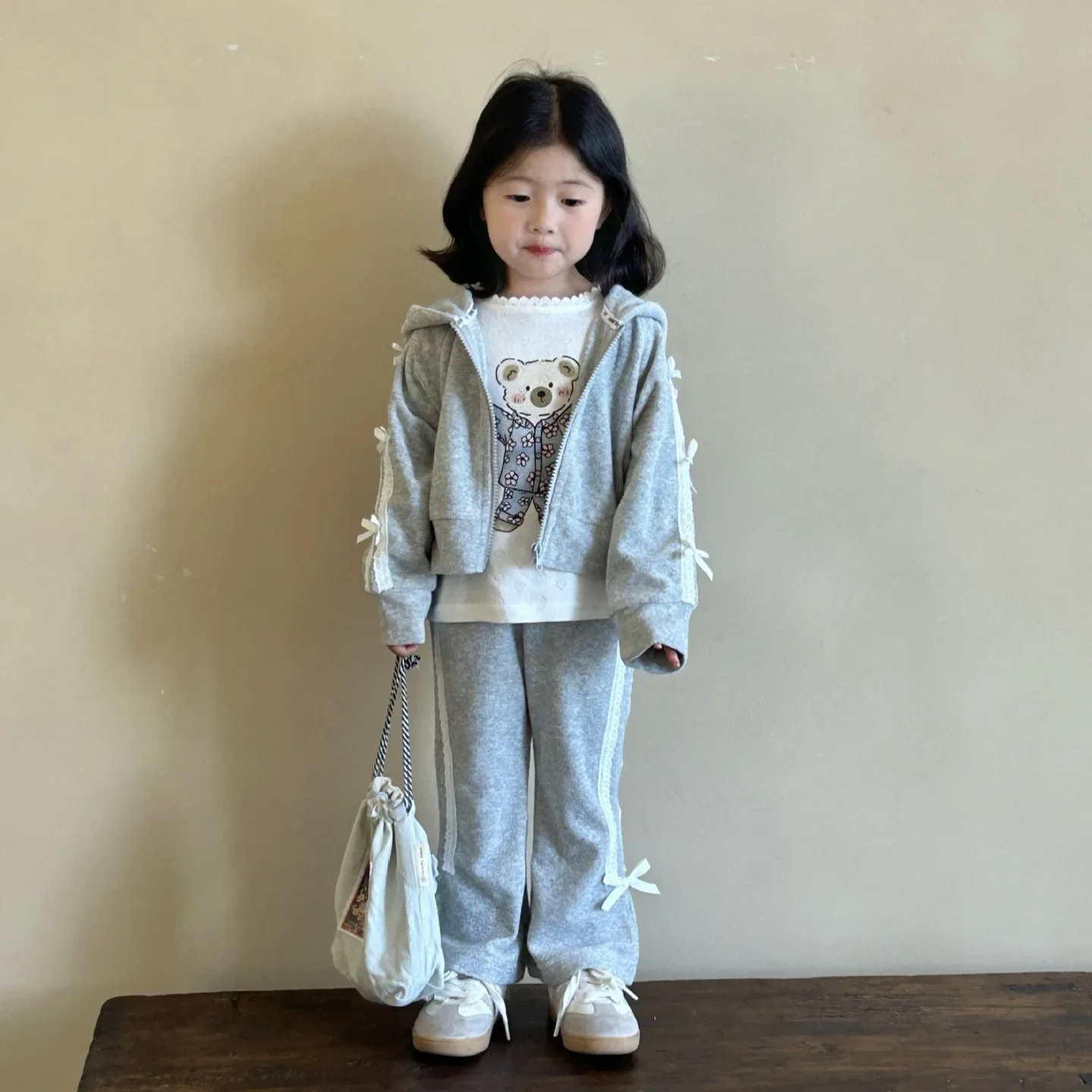 Childrens Sets Autumn New Children Clothing Korean Girl Bow Hooded Open Stitch Horn Pants Girl 2024 Fashion Simple