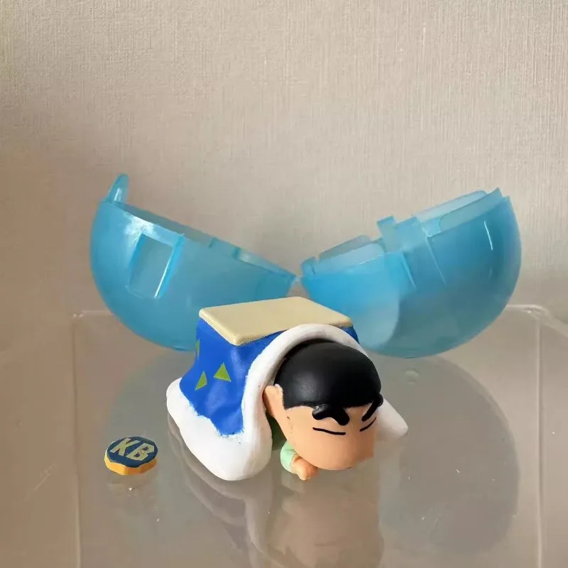 Crayon Shin-chan Gashapon ของเล่น Shinnosuke Nohara Toru Kazama การ์ตูนน่ารักรูปเครื่องประดับของเล่น