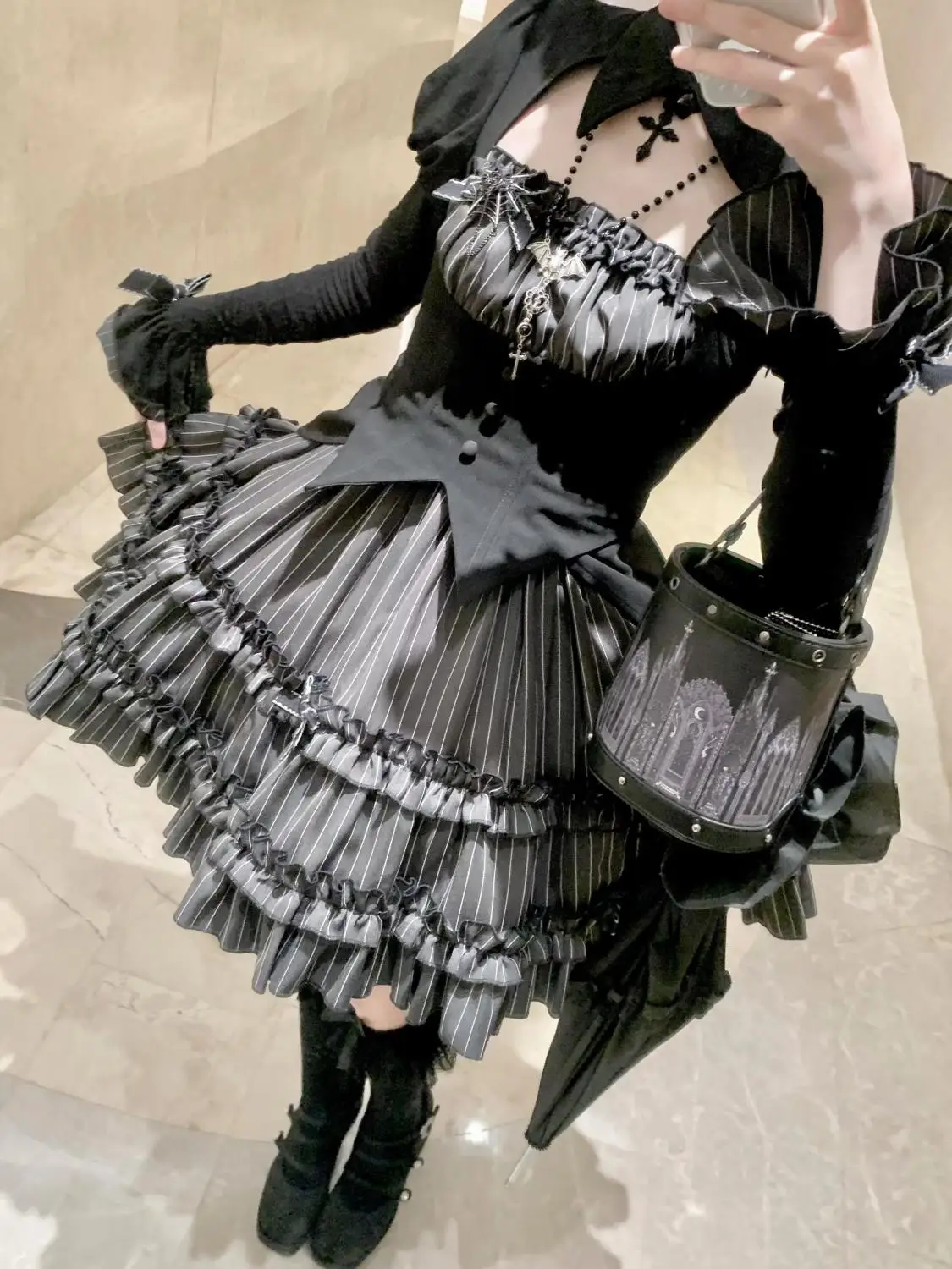 

Japan Two-piece skirt top Vintage Lolita Dress Women Gothic Y2k Puff Short Sleeve Laminated Flounces Mini Bow Ruffles Vestidos