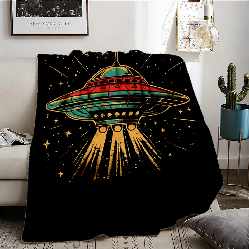 Vintage Retro UFO Flannel Blanket - Alien Flying Saucer Comfy Blanket - Sci-Fi Graphic Soft Blanket - Outer Space Warm B