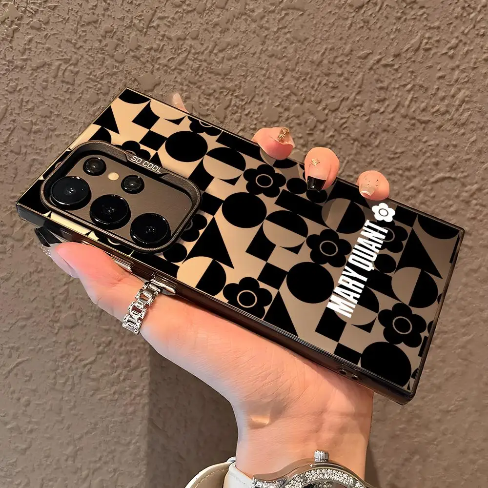 Art M-Mary Q-Quant … - image