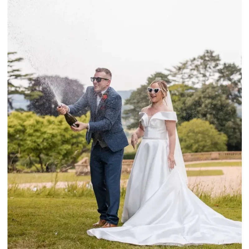 2pcs Bride/Groom Mr/Mrs White & Black Glasses Photo Props Wedding Decor Bridal Shower Party Supplies Groom Bride To Be Gift