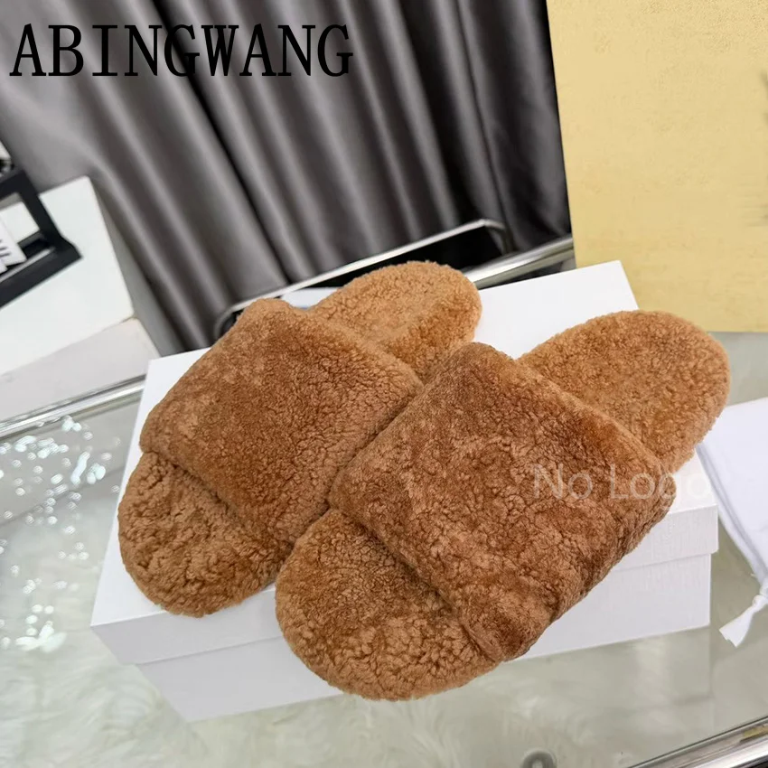 

2025 Autumn Winter New Fur Thick Sole Warm Slippers for Women Casual Lazy Slippers Outdoor Holiday Plush Shoes Warm Slippers