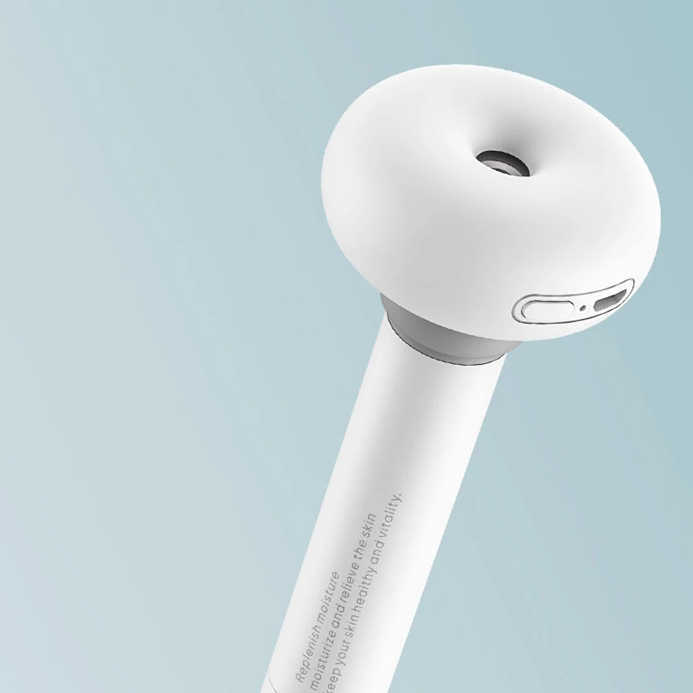 مرطب رذاذ صغير USB قابل لإعادة الشحن مع مرطب رذاذ بارد بالموجات فوق الصوتية الخفيفة لزجاجة المياه