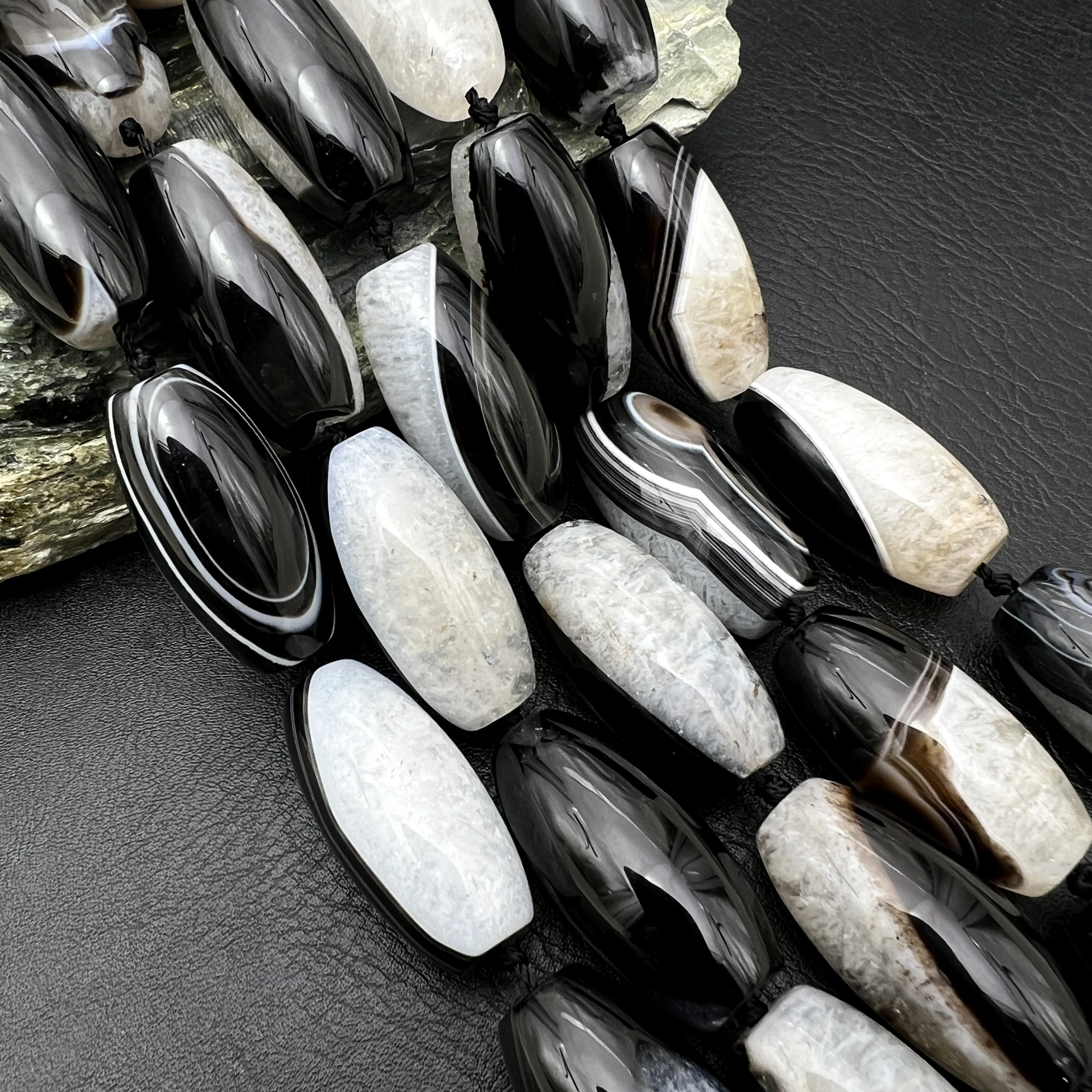 15x30MM 12PCS Large Natural Uruguayan Black Agates Quartz Barrel Nugget Focus Pendant Beads For DIY Jewelry Making MY240801