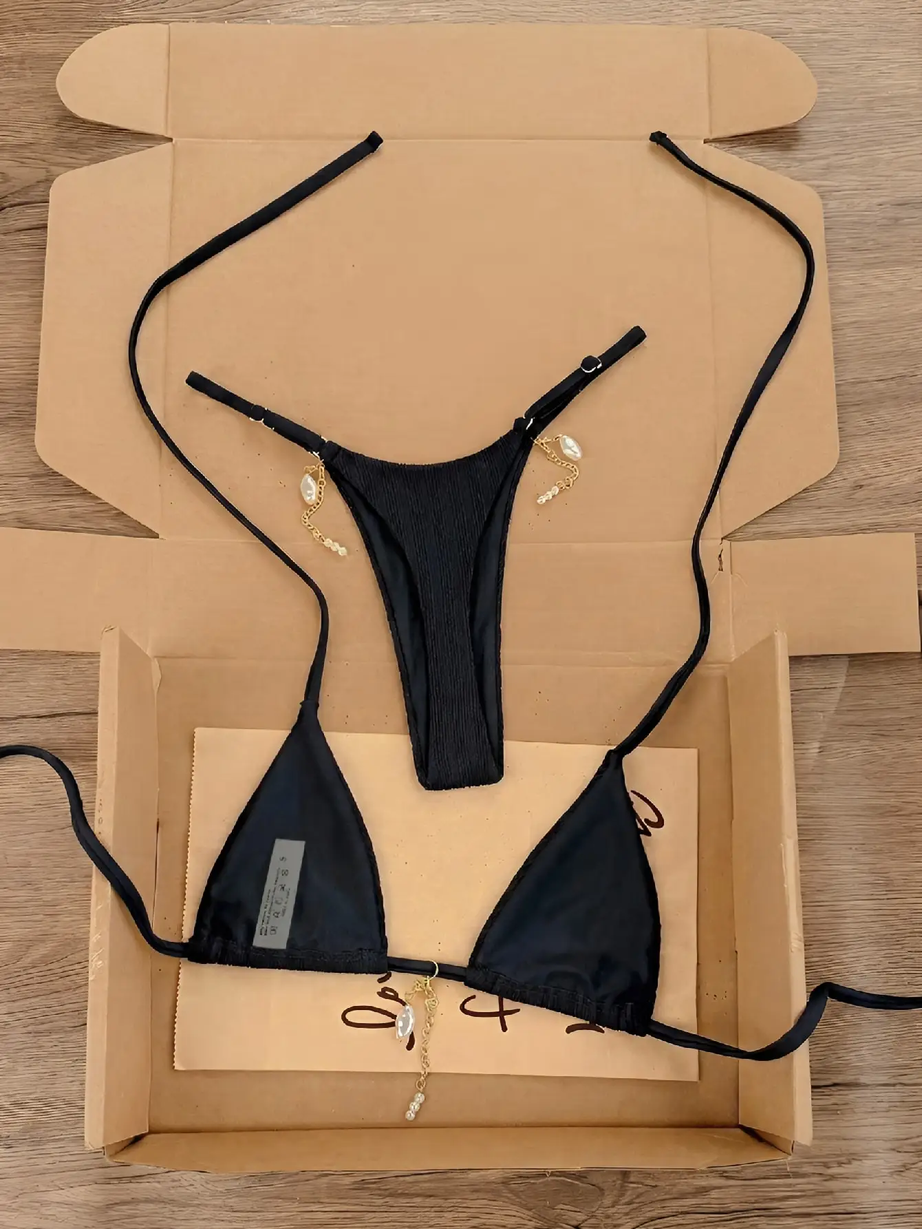 Sexy Pearl Chain Ribbed Bikini Women's Side-Tie Two-Piece Swimsuit Elegant Beachwear for Fashionable Ladies