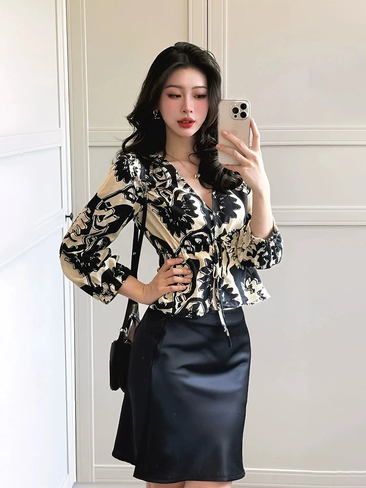 

XZY Ретро-комплект: футболка с V-образным вырезом и принтом, женская, больших размеров, летняя, сексуальная, облегающая юбка, комплект с юбкой А-силуэта с высокой талией, повседневная одежда