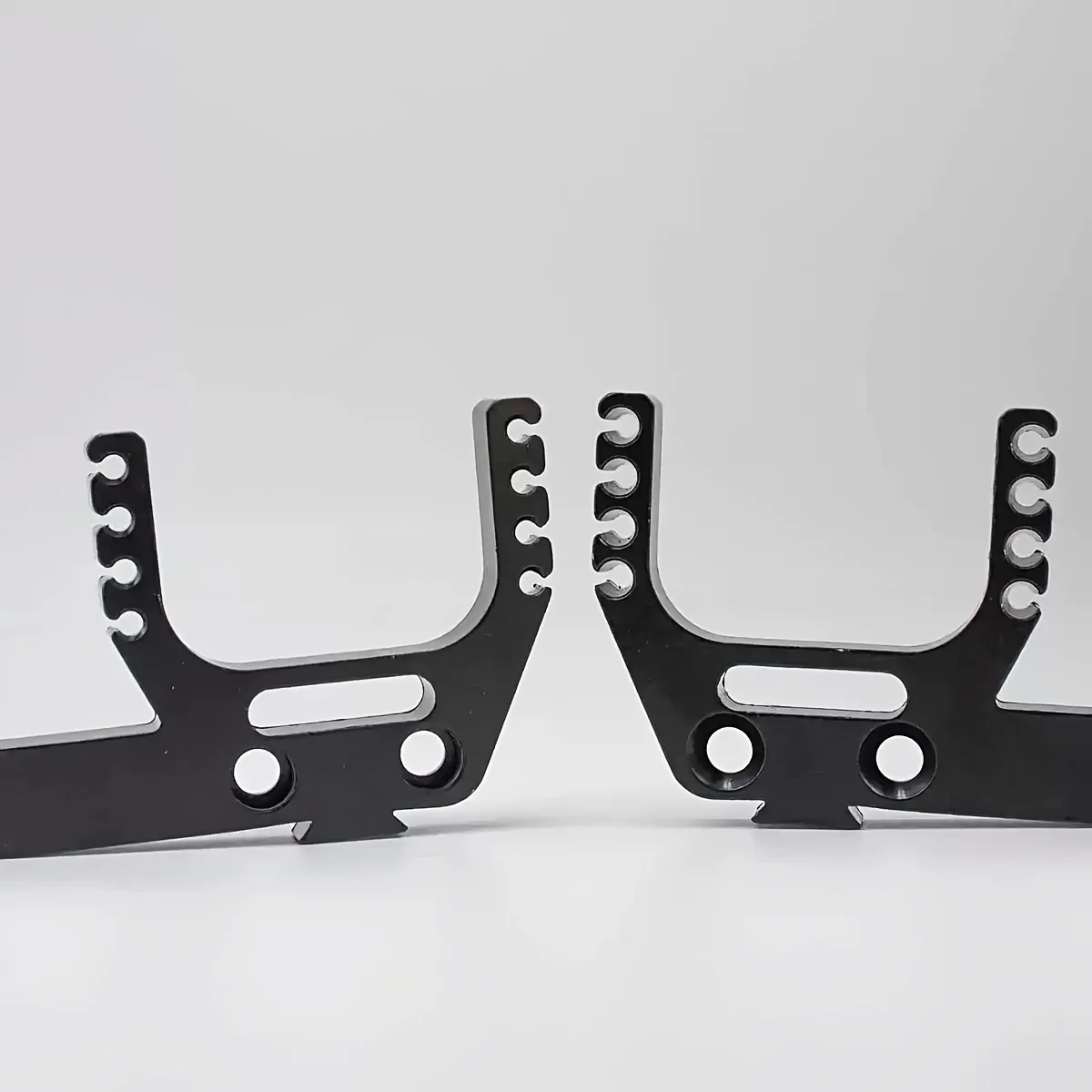 1pc Ferramenta de Reparação em Liga Preta & Cabeça de Estilingue de 8 Furos - Acessórios de Brinquedo DIY para Manutenção de Caça/Pesca/Tiro com Arco, Durável