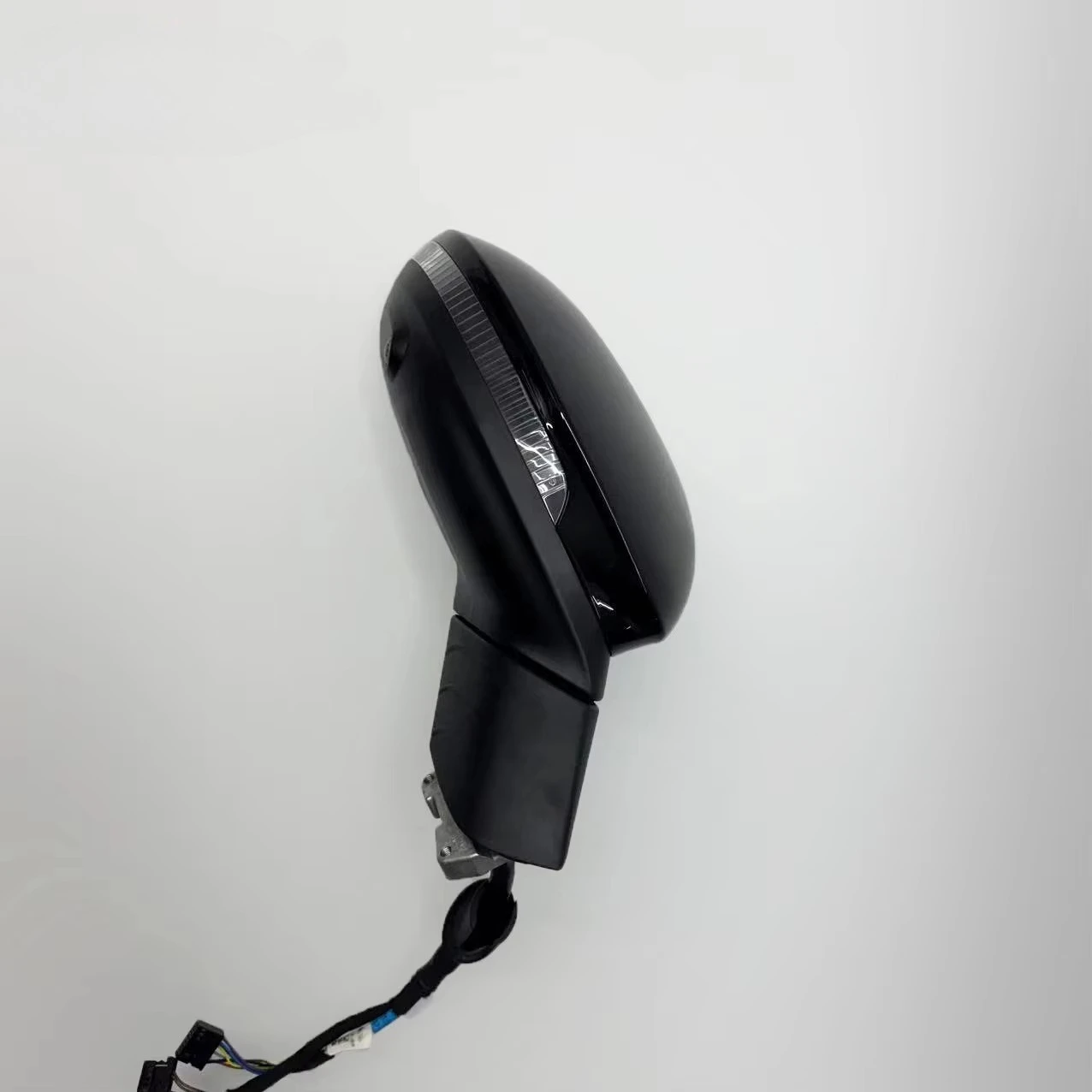 High quality Auto Parts Rearview Mirror, Side Rearview Mirror, 360-degree and Blind Spot for Golf 8 ID3