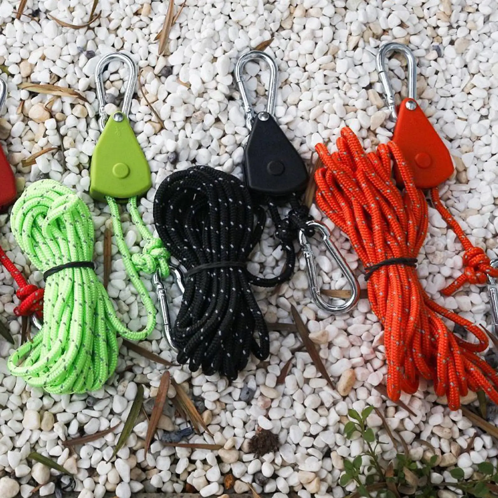 

Heavy Duty Ratchet Tie Down Straps, Multi-Purpose for Securing Cargo on Trucks Trailers, Adjustable Locking Mechanism