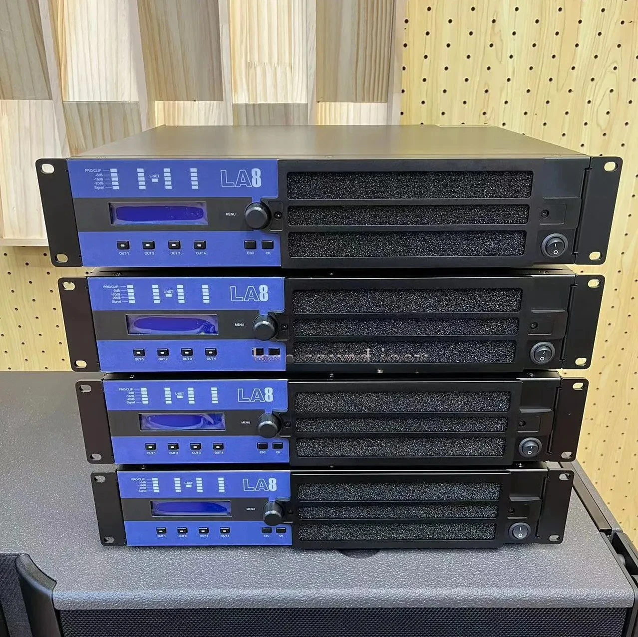 

LLA8 4 Channels 3000W Power Built-in German DSP For Professional Audio Equipment