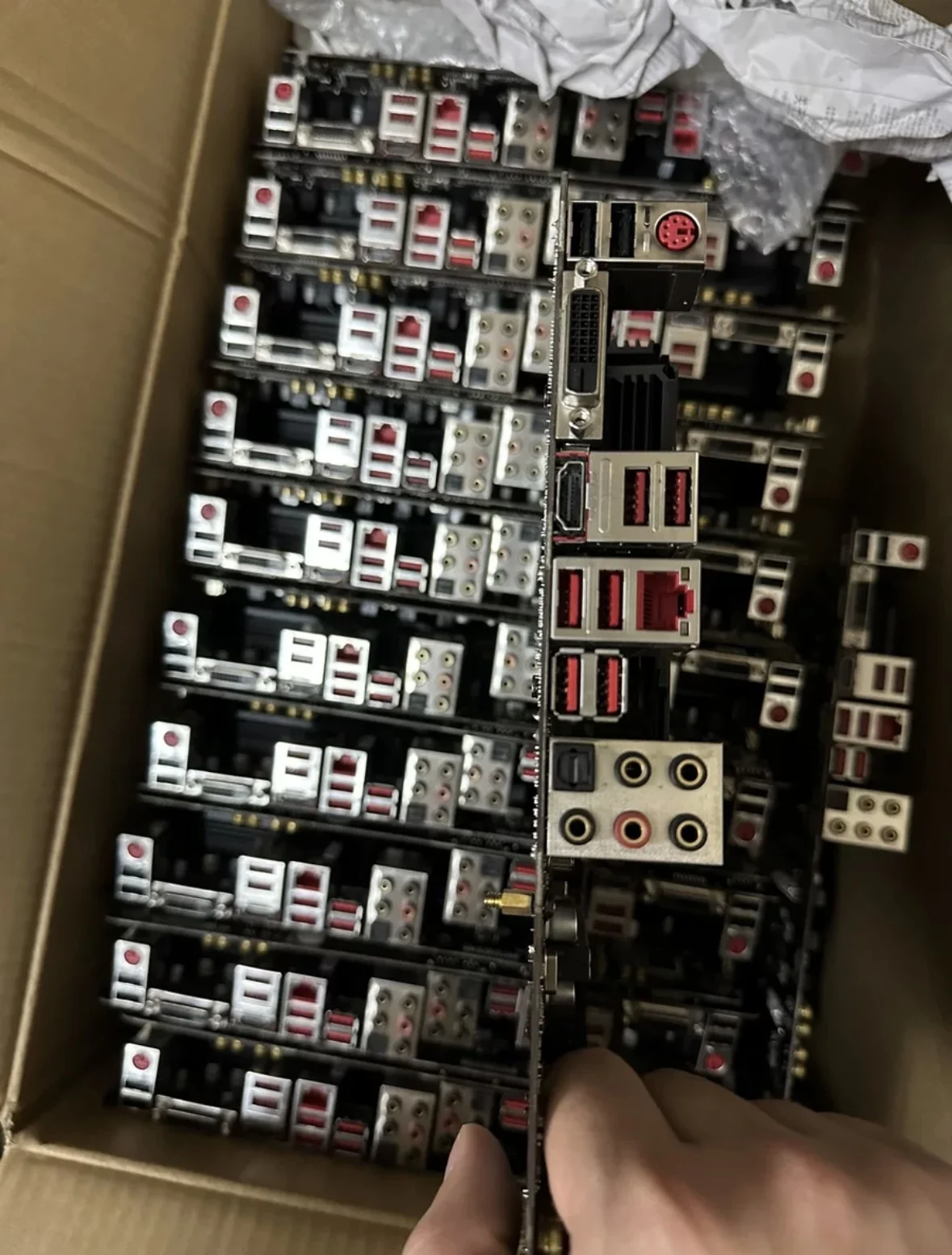 Msi X470 GAMING PLUS MAX large board double M.2 interface 90% new original disassembly machine with original baffle used test fu