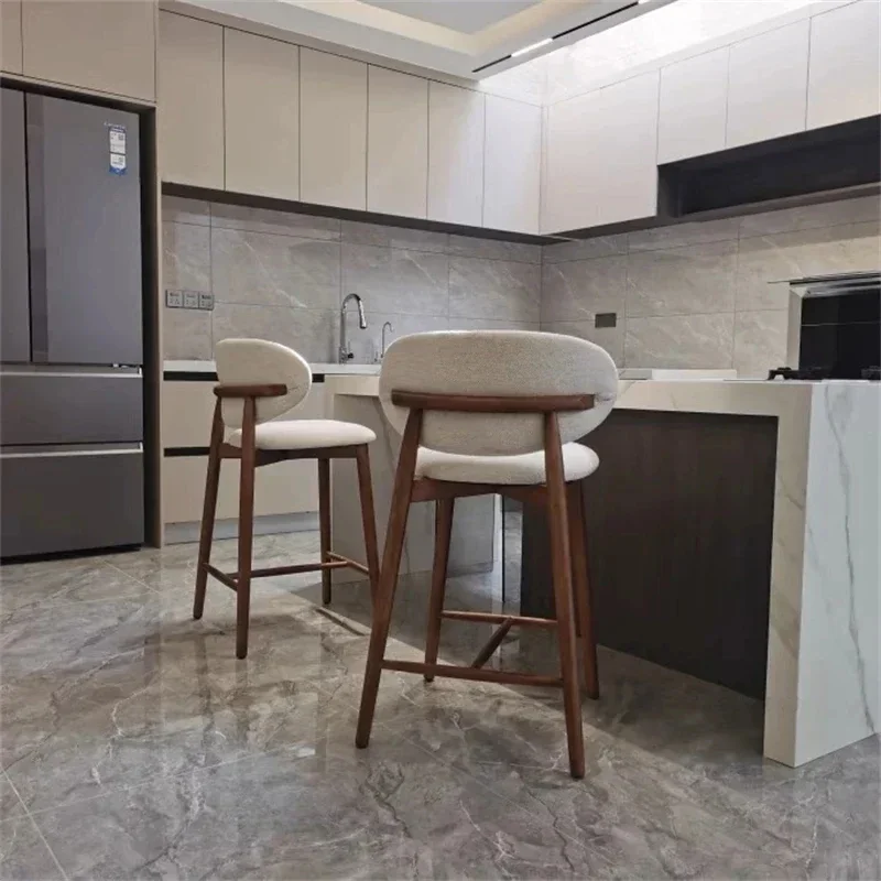 Nordic Light Luxury Solid Wood Bar Chairs Modern Home Kitchen High Bar Stools Designer Fabric Backrest Stools for Bar Furniture