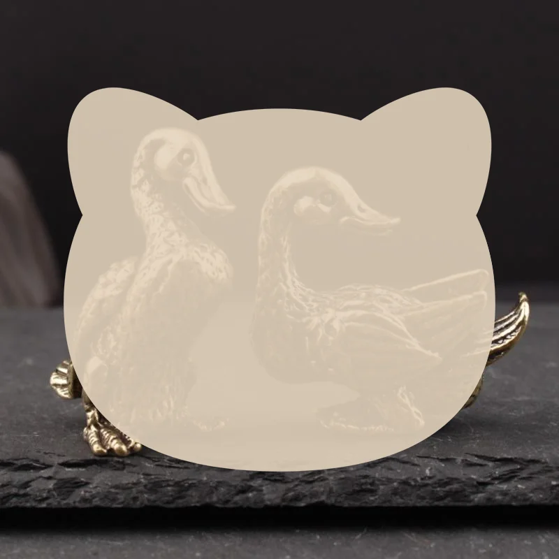 Retro Mini Brass Duck Figurine Smooth Detailed Texture Durable Metal Statue for Bedroom Desk Coffee Table Decor Holiday Gift