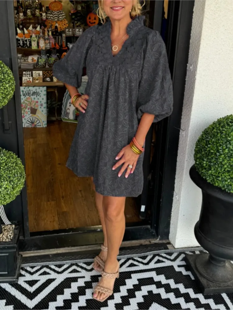 

Elegant Solid Lace Loose Dress For Women Fashion Three Quarter V Neck Pullover Dresses Lady Holiday Party Skirt Womens Clothing