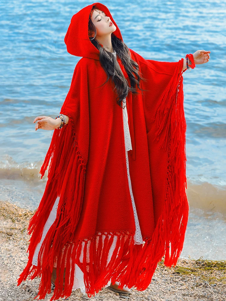 

GypsyLady Handmade Bohemian Tassels Knitted Cloaks Capes Winter Warm Women Knitted Hippie Ethnic Capes Cloak Poncho Outwear New