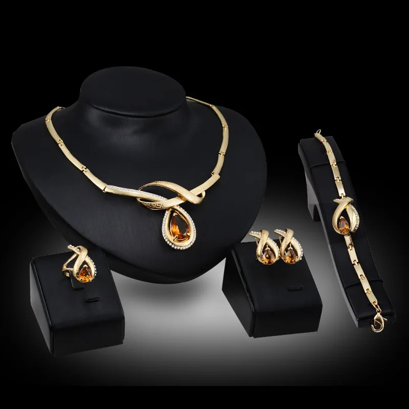 Exaggerated Creative Alloy Jewelry Set Gold Plated Luxurious Necklace Earrings Four-piece Women\'s Jewelry Set