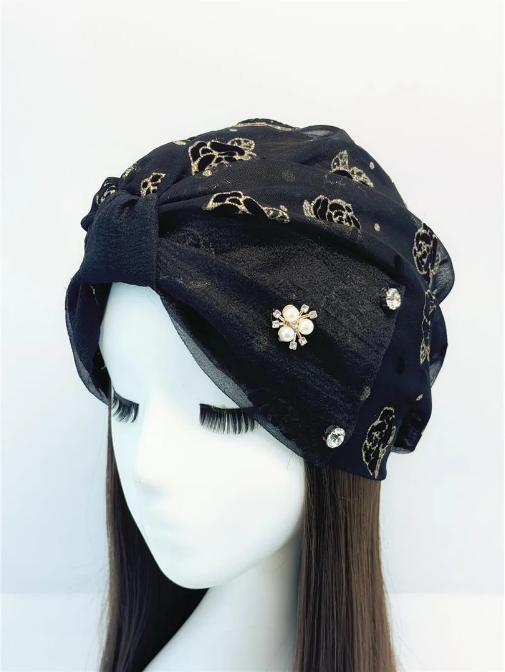 أزياء الصيف الجديدة النمط الغربي باوتو قبعة اللؤلؤ طبعة رقيقة تغطي الشعر الأبيض الأسود الحجاب مجموعة أنيقة المرأة