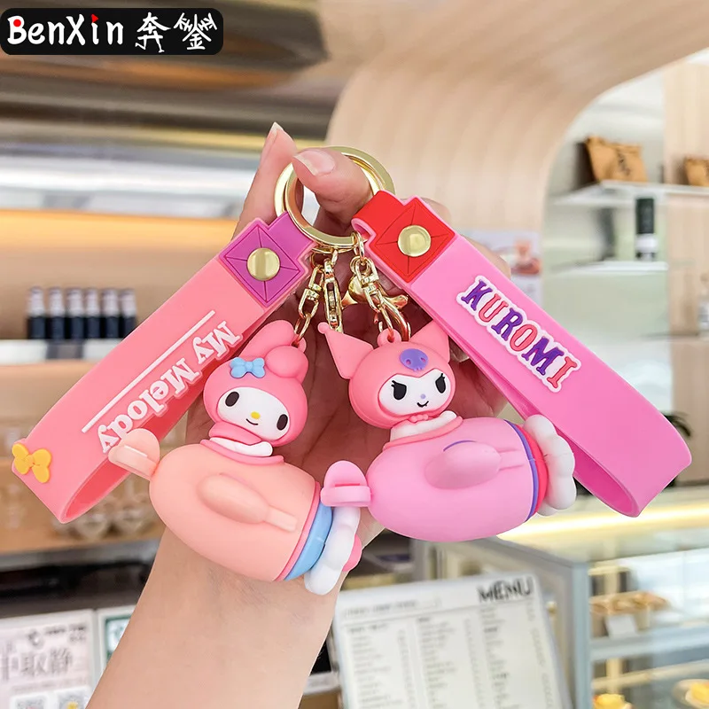 

miniso Брелки в виде самолета, автомобильные вешалки, изысканные школьные ранцы, брелки, подвески, небольшие подарки