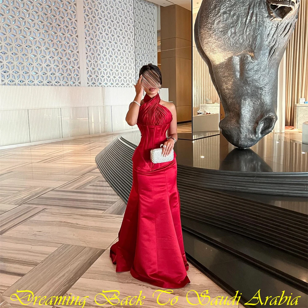 Customized Classic Red Satin Evening Dress Elegant Halter Sleeveless Celebrity Gowns Delicate Straight Court Train Party Dresses