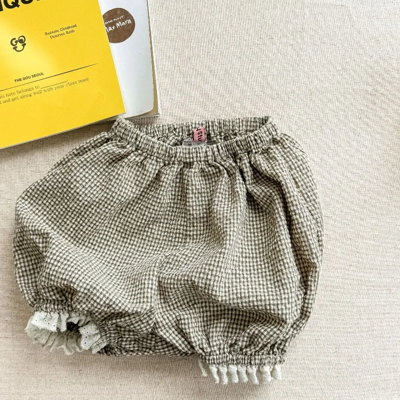 2026 Neue Sommer Kinder Karierte Shorts 1-6 Jahre Süße Baby Mädchen Lockere Lässige Spitzen-Shorts Atmungsaktive Strand-Urlaubsshorts für Kinder – Detail 2