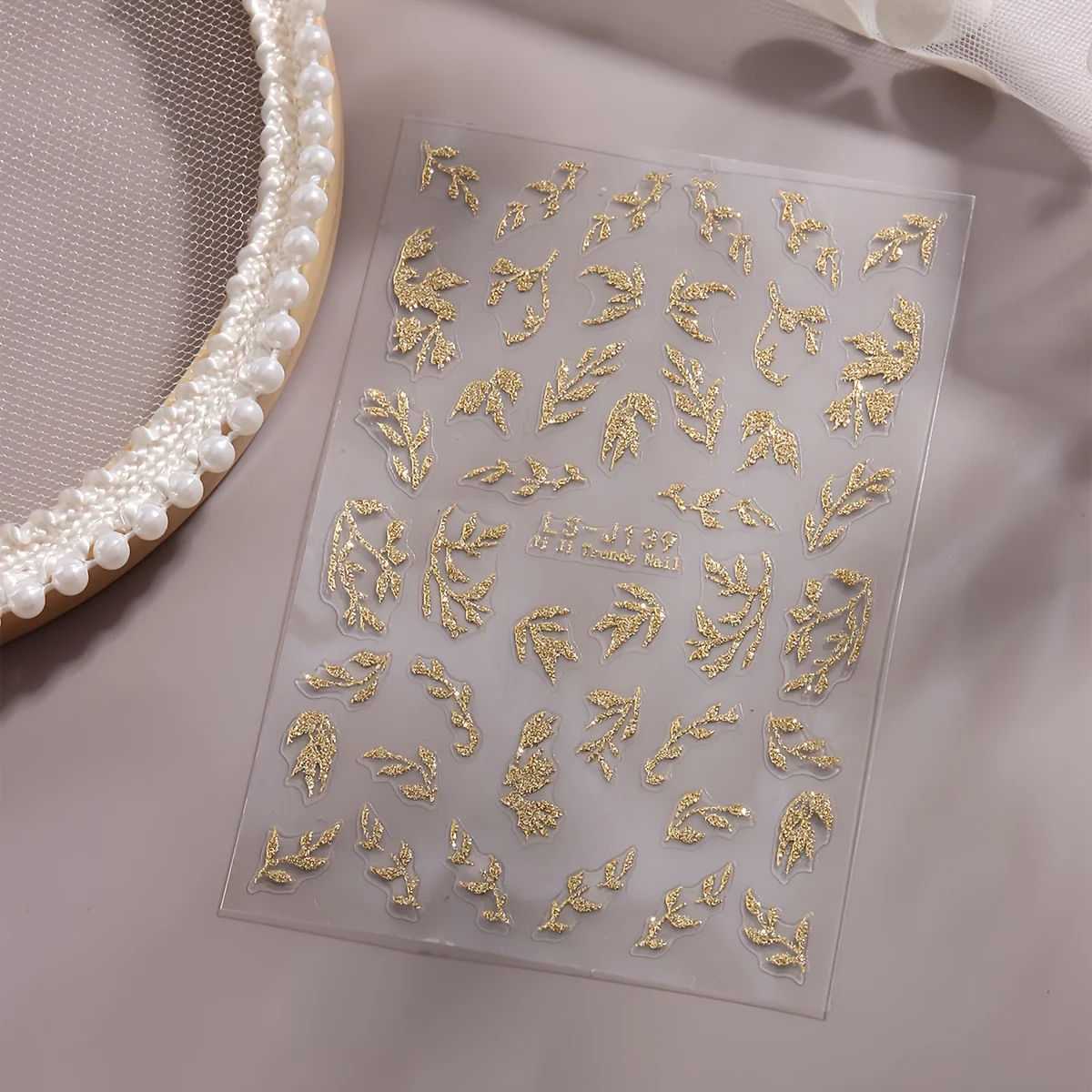 สติกเกอร์ติดเล็บลายใบไม้ 2 ชิ้น ลายใบไม้ฤดูใบไม้ร่วง กันน้ำ สำหรับตกแต่งเล็บ DIY อุปกรณ์เสริมความงามสำหรับผู้หญิง