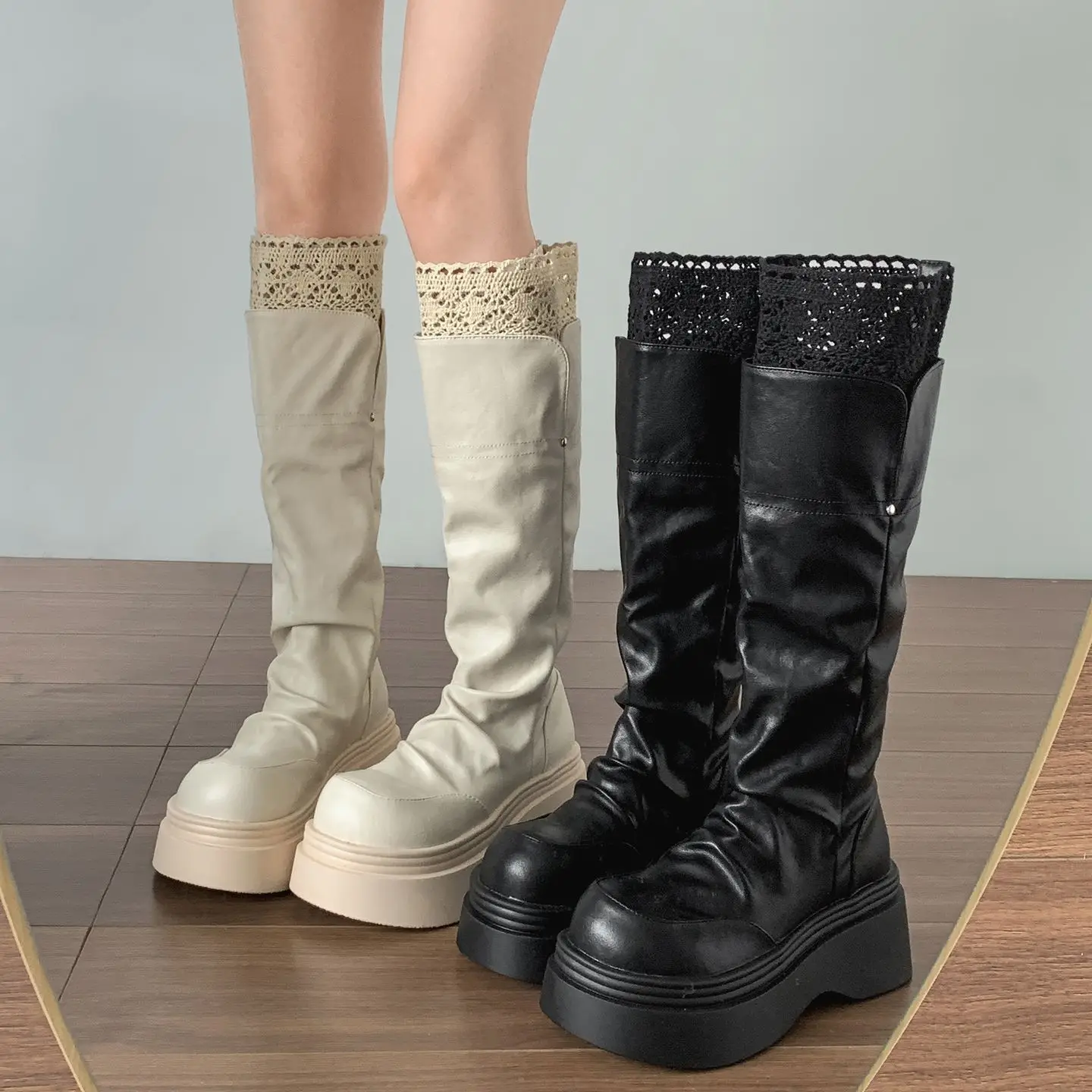 2026 New Women Autumn Winter Motorcycle Rider Boots Female Vintage British Long Boots Korean Style Hot Girl Lace Platform Boots