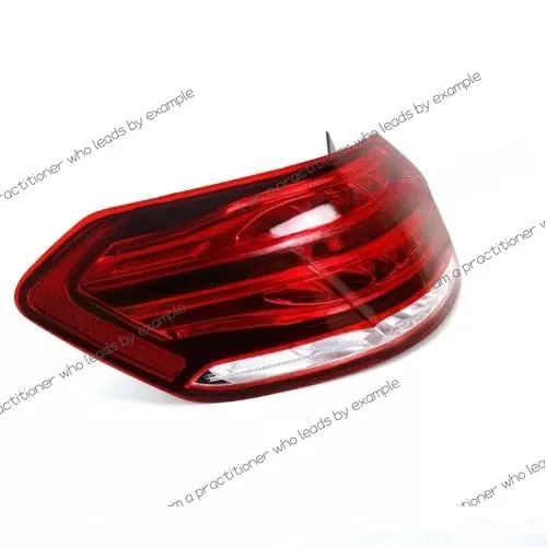 

Suitable for 13-15 years Mercedes-Benz E-Class W212 tail light brake light 2129060103 2129060303