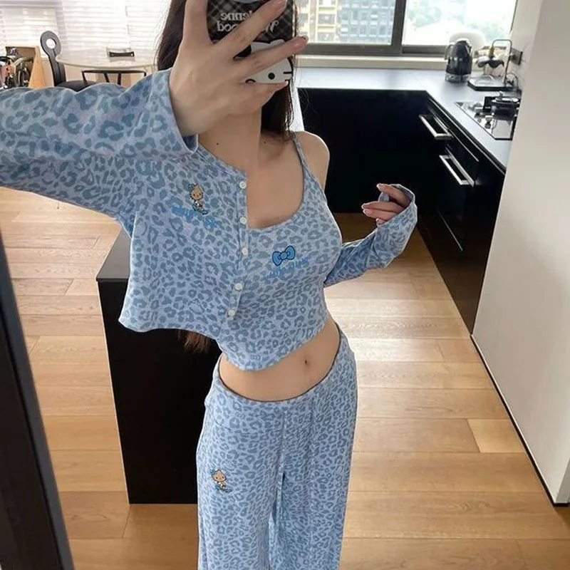 

Cute 3Pcs Hello Kitty Women Spring Autumn Pajama Set Leopard Print Camisole Cardigan and Pants Set Fashion Printing Homewear New