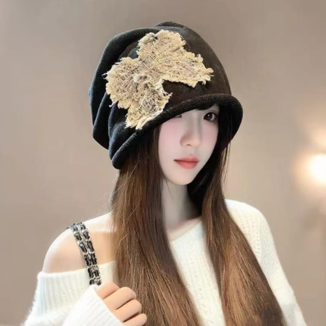 

Женская модная хлопковая шапка-бини с напуском — всесезонная универсальная шапка 54–60 см с пэчворком и декором в виде бабочки для повседневного ношения