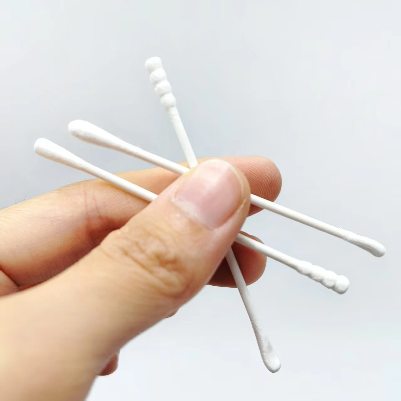 300 قطعة/600 قطعة مسحات قطنية تحت عنوان وحدة التحكم في الألعاب، براعم قطنية برأسين رفيعة، مسحات قطنية منزلية