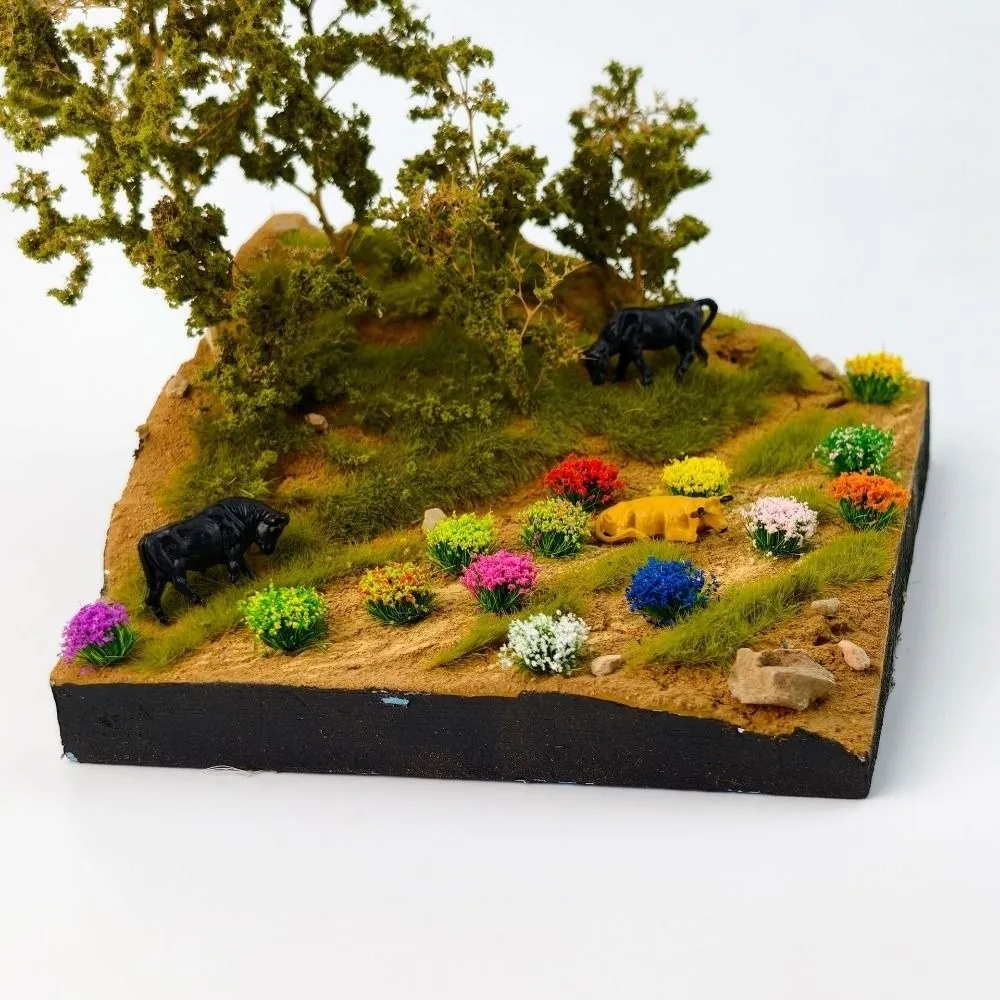 14pcs/set Multicolors DIY Miniature Garden Decor Plastic 13~15mm*10mm Simulated Flower Clusters Durable Static Scenery Model