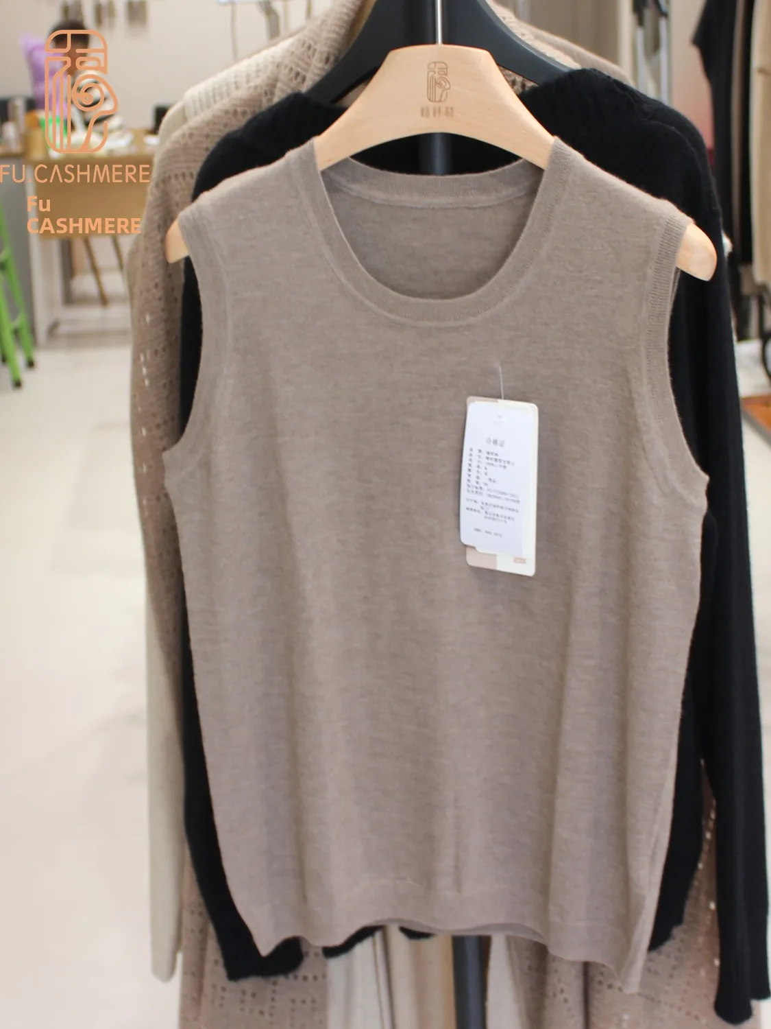 Fuxianglin Extrine 00 Pure Camere Vest Women's round Ne Svel Slim Fit ort Sle Base irt Casual Top