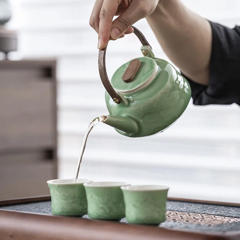 New Guanshan Kung Fu Tea Set: Celadon Chinese Tea Pot, Tea Cup, Office Business Gift Ceramics