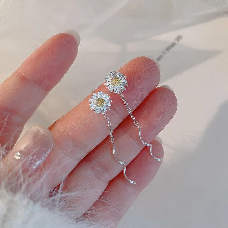 Silver Color Trend Daisy Flower Long Wire Tassel Thread Hanging Earrings For Women Crystal Zircon Piercing Earring Girl Jewelry