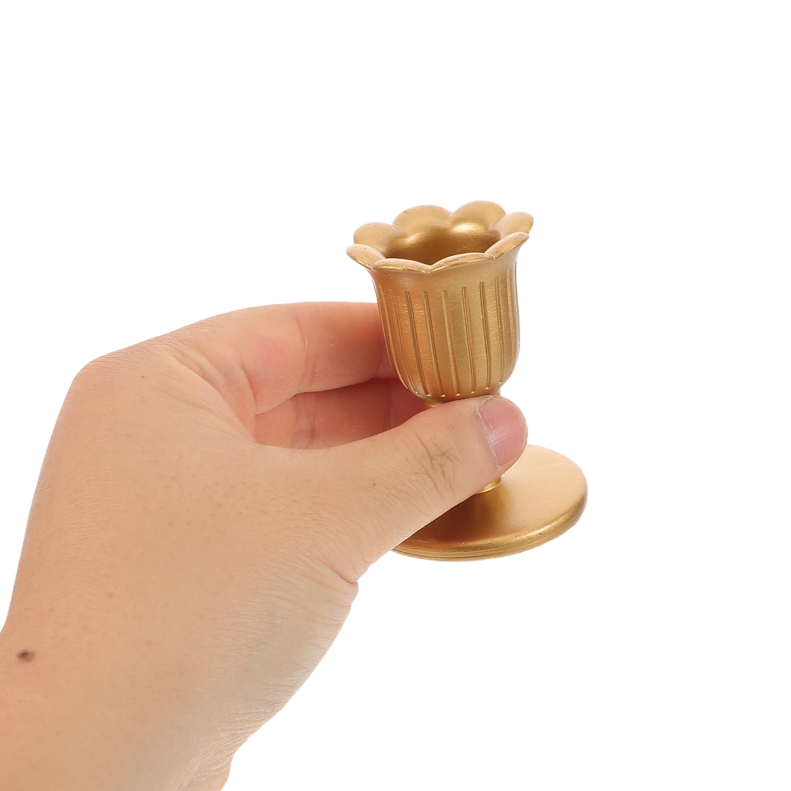 

4Pcs Gold Taper Holders Luxury Victorian Style Stick Holders for Festive Events Wedding Table Centerpieces