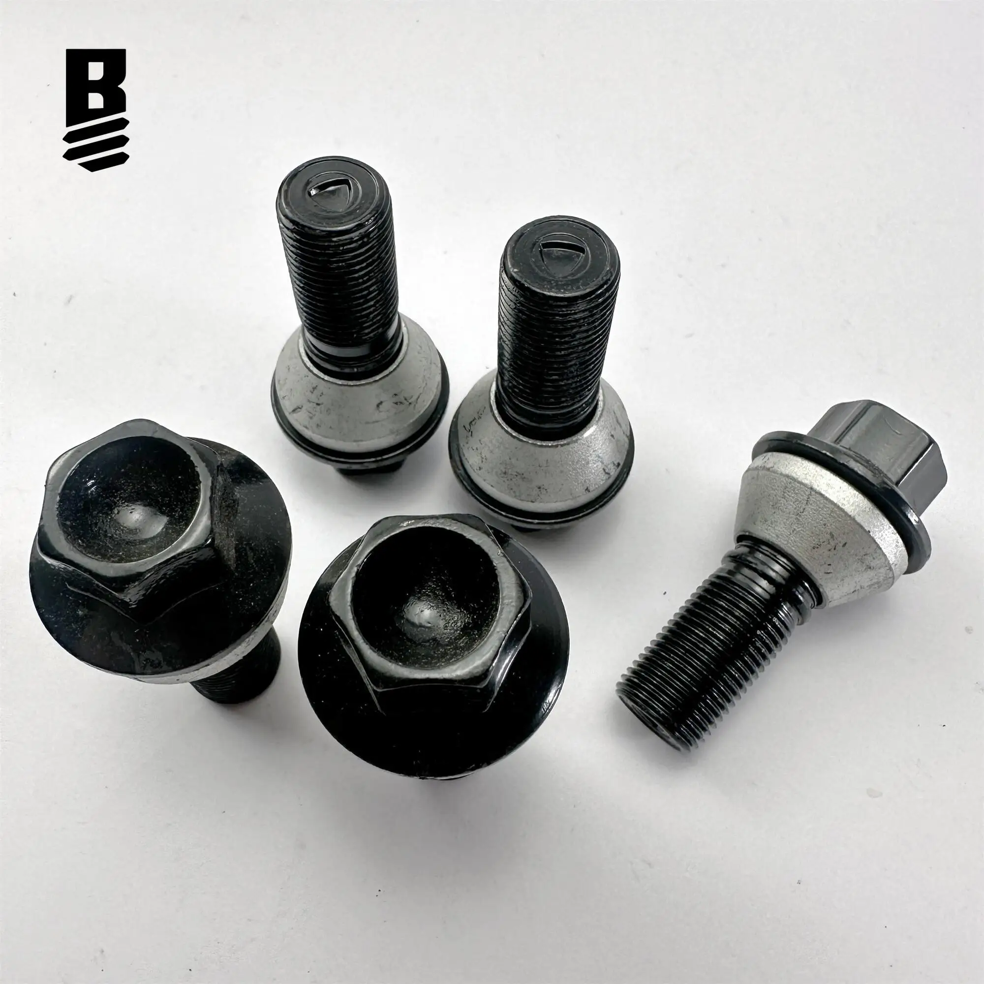 36136795153 Bolt Boss Bolt for BMW X5 G05 X6 G06 3 Series G20 X4 F98 Z4 G29 X7 G07 IX I20