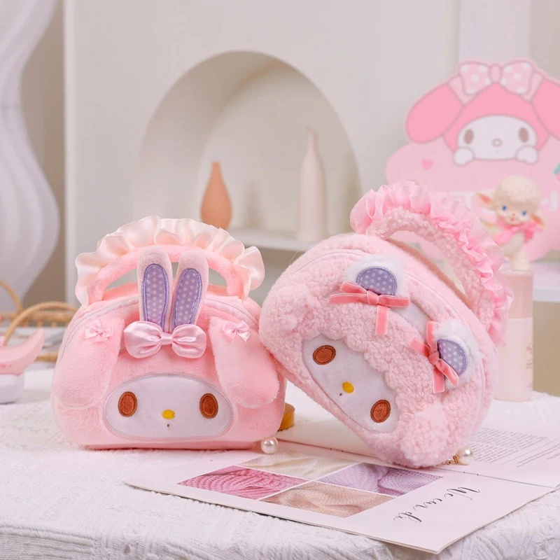 Immagine 6: Borsa Cosmetica Portatile My Melody in Peluche, Borsa da Viaggio per Articoli da Toeletta, Borsa per Pennelli da Trucco, Rossetti e Fotocamera, Regalo per Adolescenti