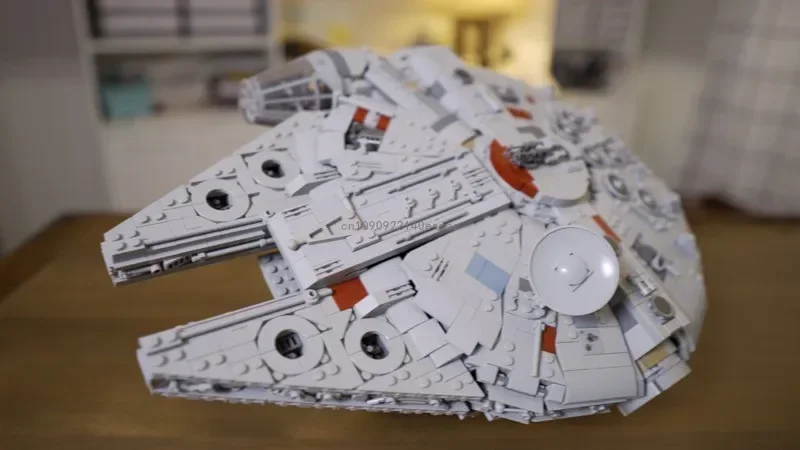 2834 шт. Moc Космический корабль войны тысячелетия Набор космических кораблей Сокол инопланетянин Строительные блоки Кирпичи Игрушка для подарка на день рождения