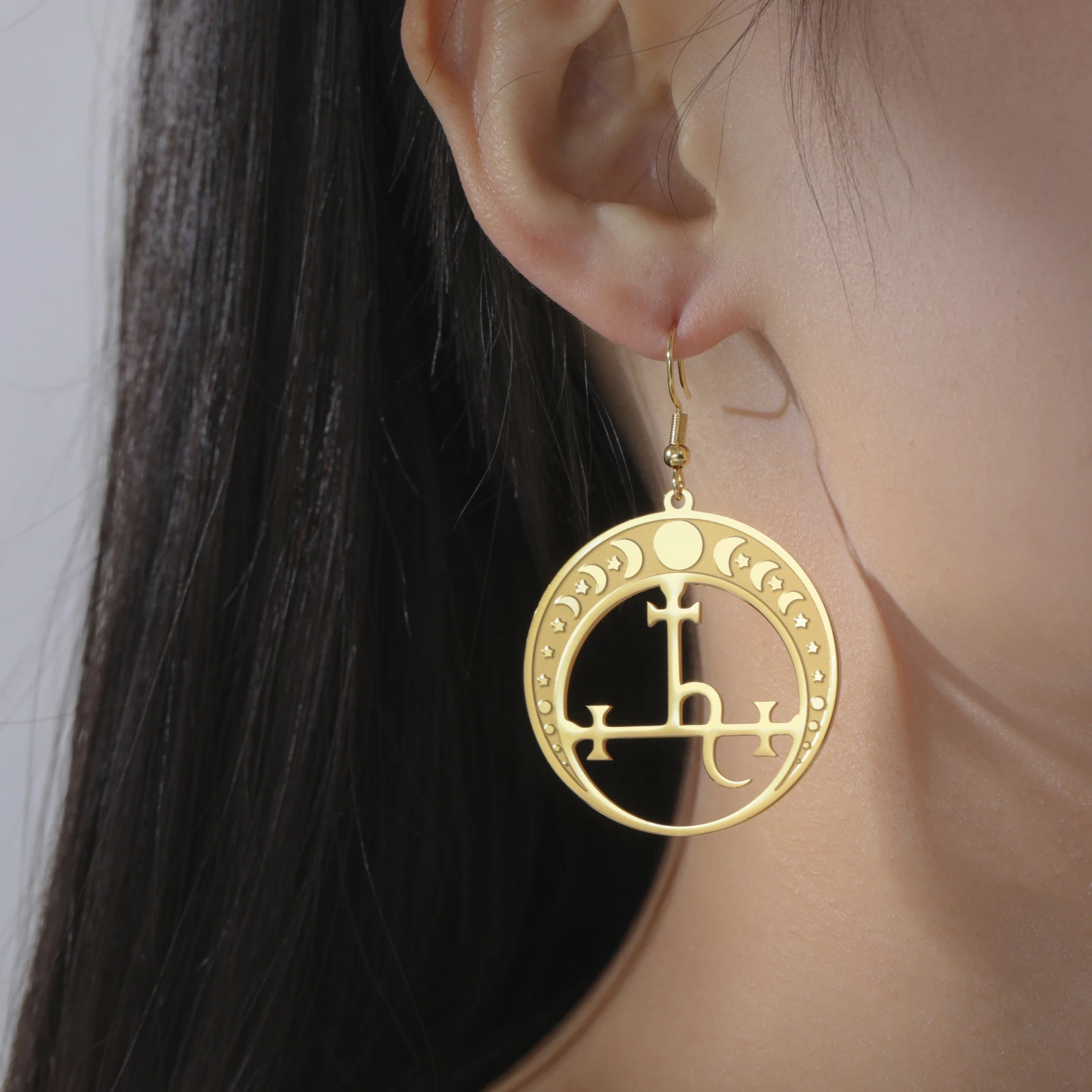 Vassago Original Triple Moon Goddess Lilith Earrings Moon Star Hollow Pendant Earring Jewelry Gift for Women