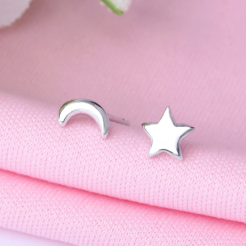 Ear Studs Women's Fresh Fairy Tale Star Moon Earrings Fashion Retro Korean Type Special-Interest Design Accessories