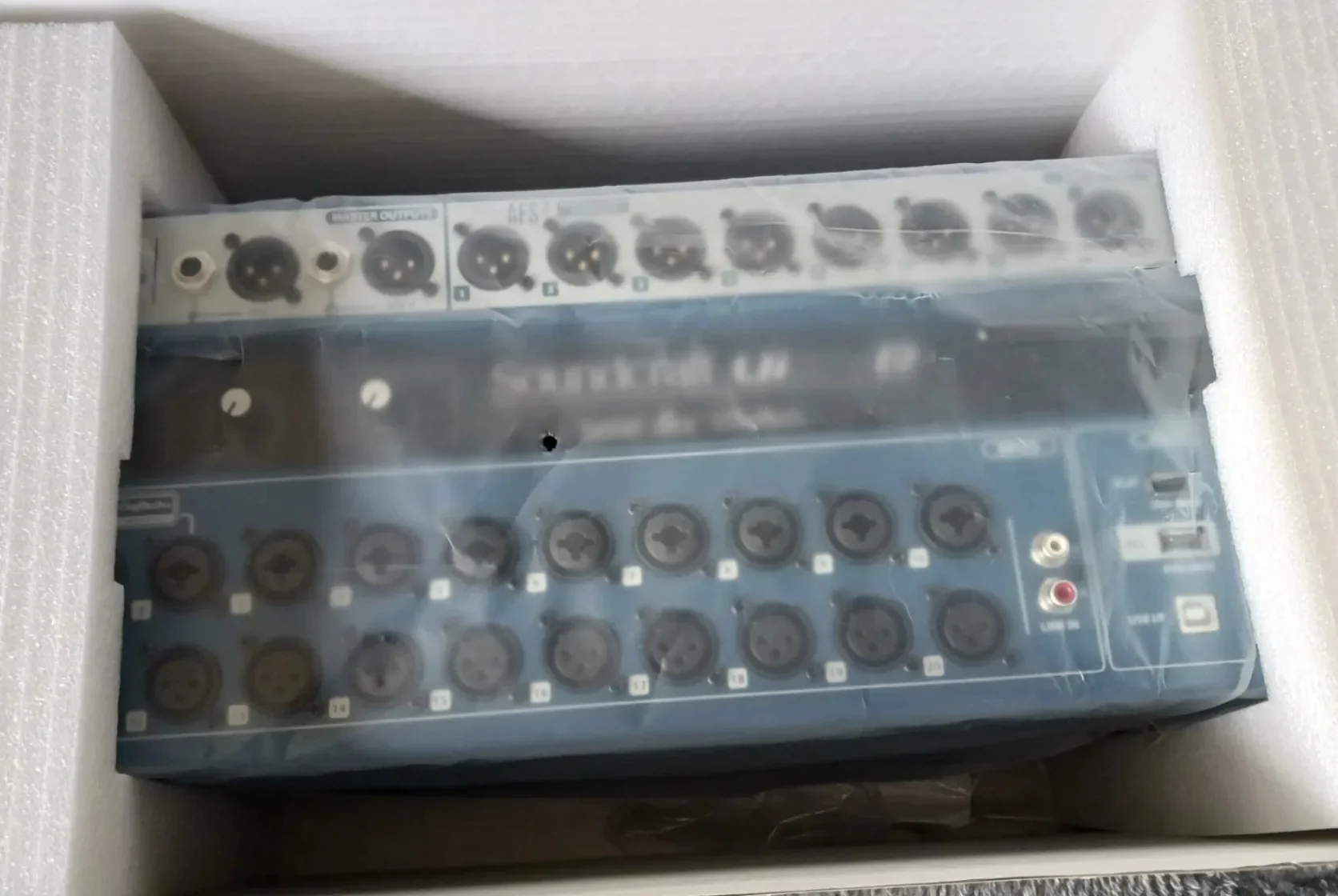 Affordable Salesfor Quality sales sound-craft-ui24r-24-cha-nnel digital mixer recorder.