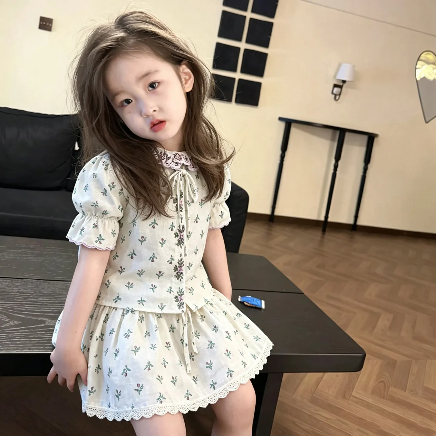 Girls' Shirt 2026 Summer New Style Children's Heavy Industry Embroidery Floral Doll Shirt Women's Treasure Bubble Sleeve Top