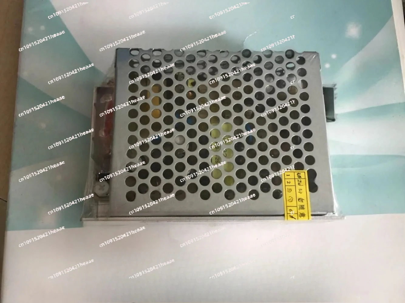 

Suitable for Fuente de alimentación productos 24V, 1a, CL-A-25-24, 12V, 2.1a, CL-A-25-12