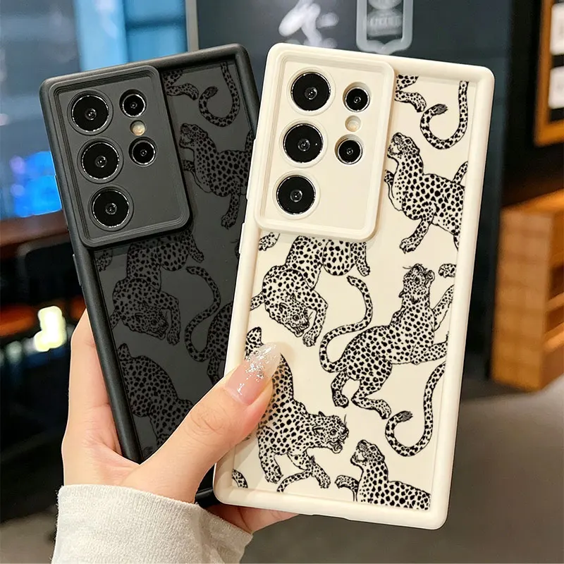 Black and White Leopard Silicone Phone Case For Samsung Galaxy S26 Ultra S26 Edge S25 FE S24 S23 S22 ULTRA S21 PLUS S20FE