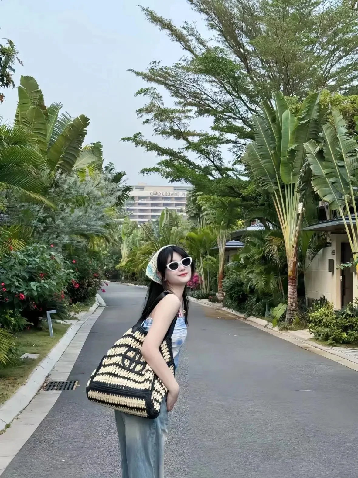 Trendy Letter Straw Woven Large Capacity Tote Bag Women's Beach Vacation Beach Bag Lazy Stripe Woven Bag Soft PU Handle