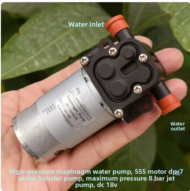 555 DC Diaphragm Pump 12V 24V High Pressure 8bar 116PSI Self-Priming Water Pump with Spray Gun for RV Car Wash Garden
