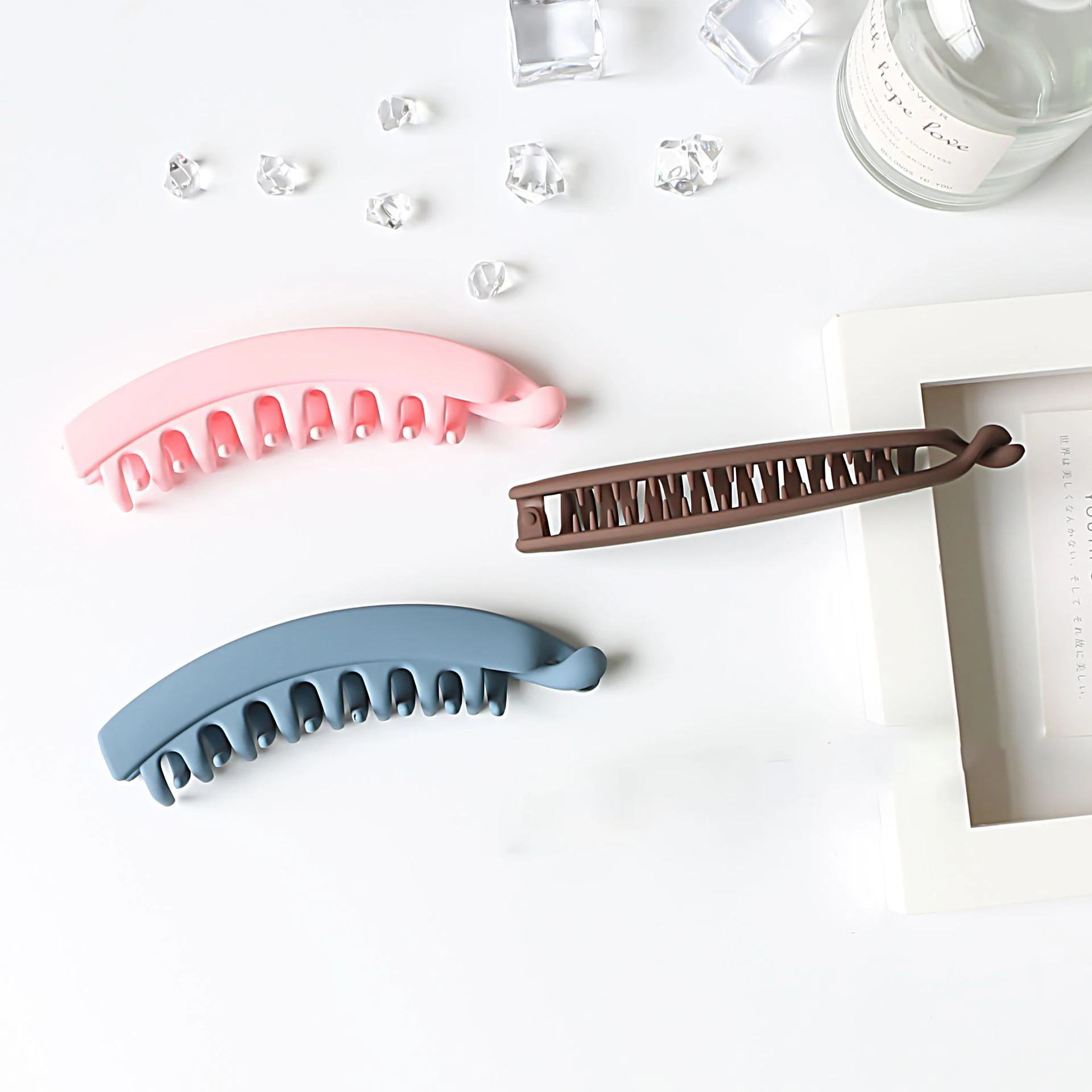 

13cm Large Banana Clip Simple Temperament Hairpin Ponytail Clip Back of The Head Grabbing Clip Hair Accessories