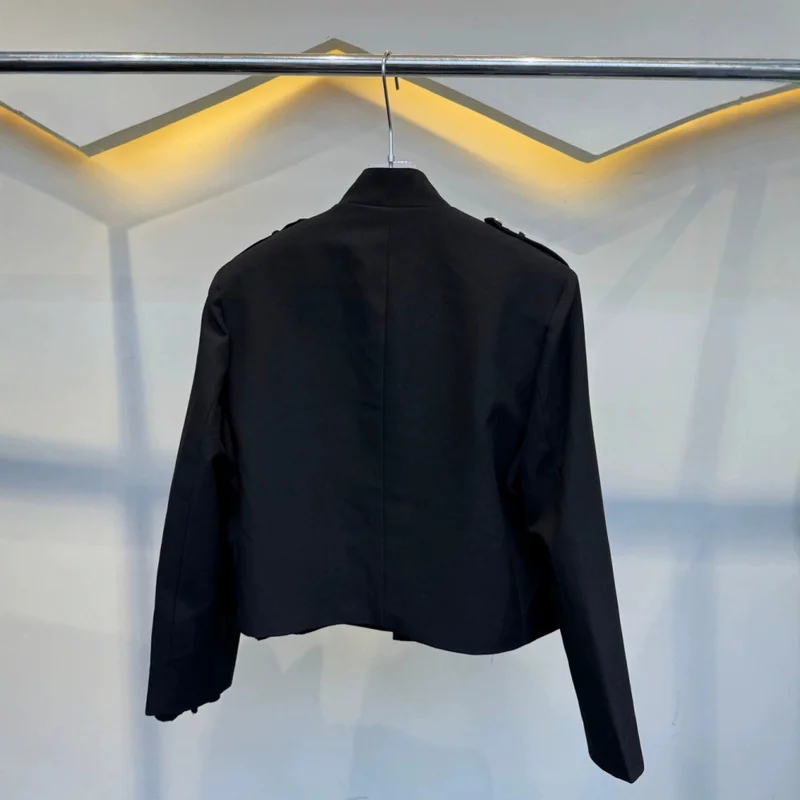 QICHE 2026 Men New Chinese Style Stand‑Collar Double‑Breasted Blazer Metal‑Button Short‑Chic High‑End Jacket